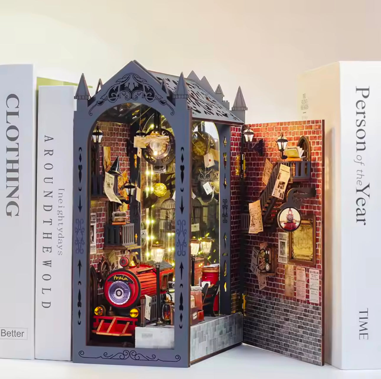 Book Nook - Fantasy Train Platform