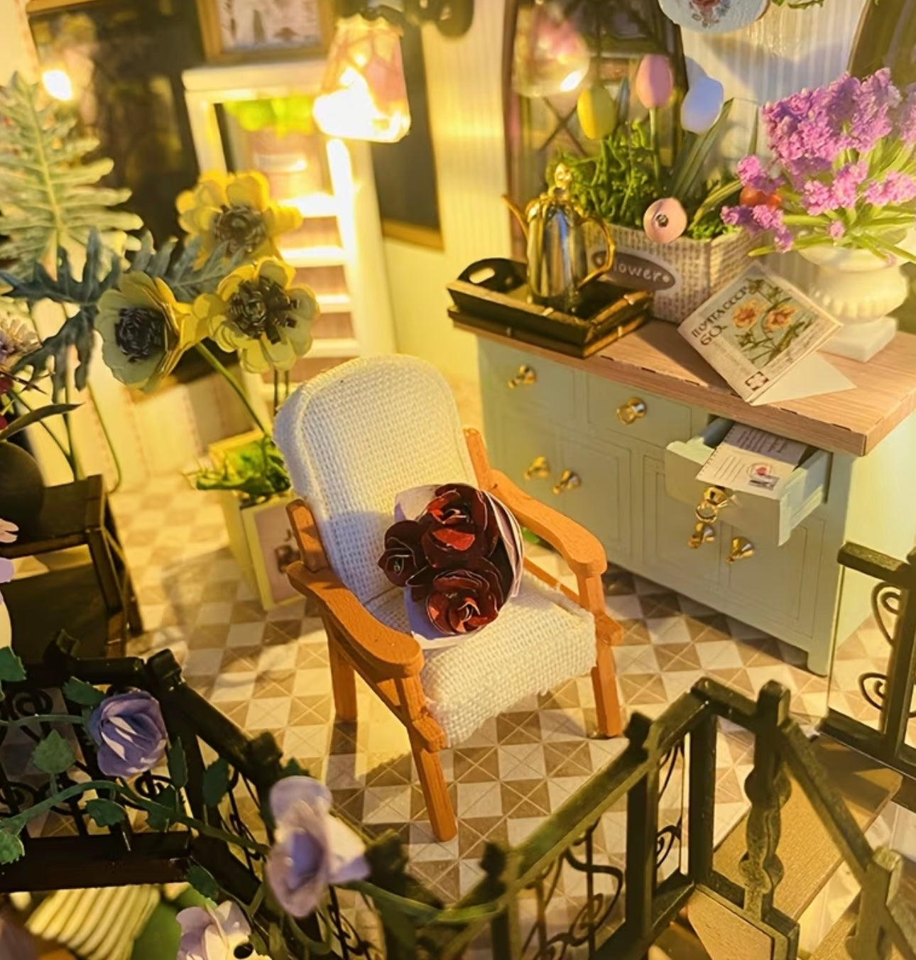Maison miniature - Le Loft Floral Parisien